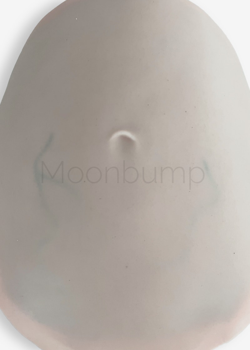 fake pregnant belly silicone detail veins in porcelain skin